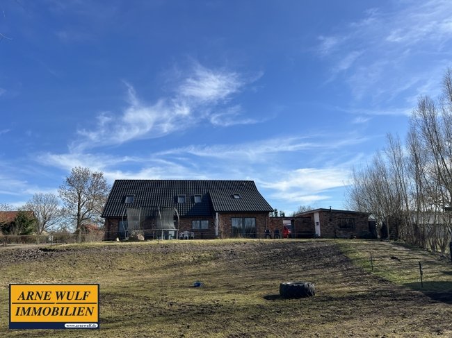 Immobilie in Brenz - Exklusives Wohnanwesen mit großzügigem Grundstück**Neu Brenz / Neustadt-Glewe** - Bild 12