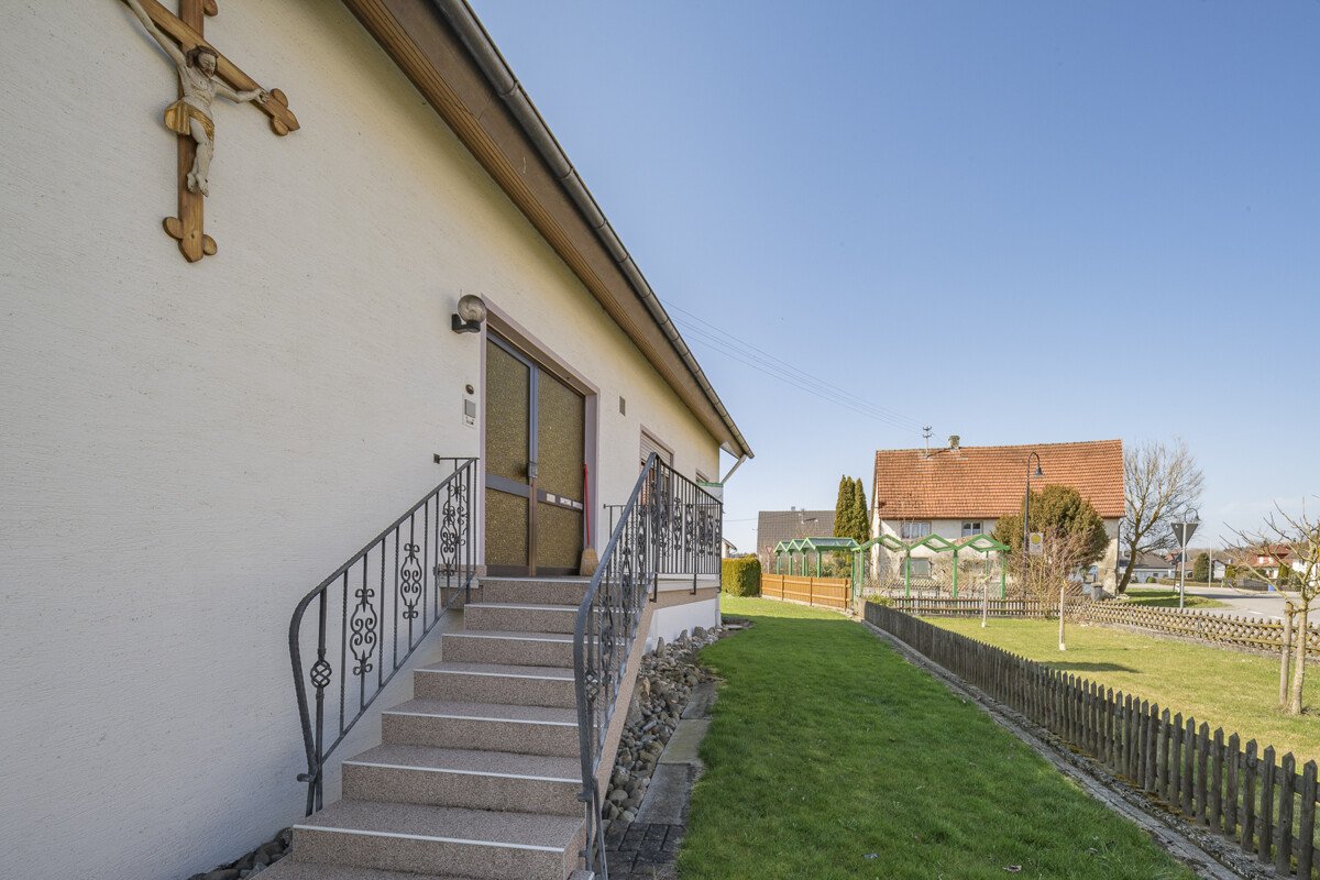 Immobilie in Unlingen - Sonniges Einfamilienhaus sucht neue Besitzer - sonnig, idyllisch, oberschwäbisch, praktisch, gut - Bild 26